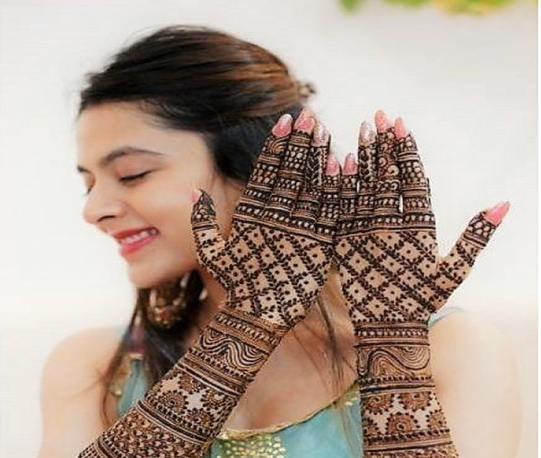 Diksha Mehendi Artist