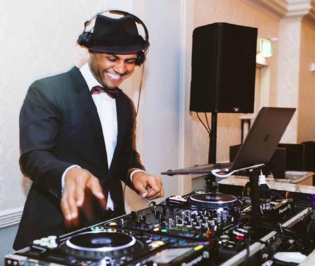 Exclusive Wedding DJ's